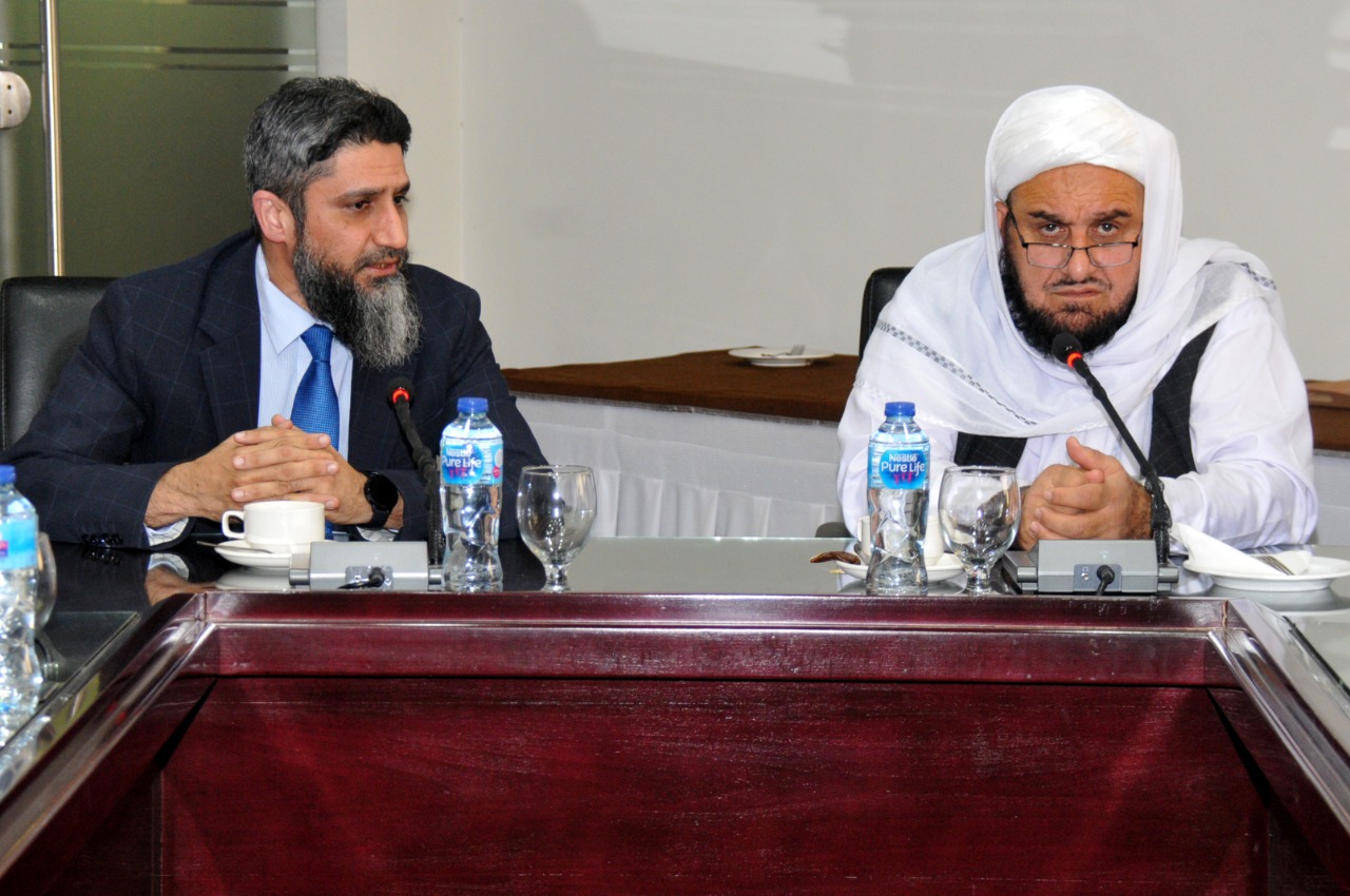 د لوړو زده کړو سرپرست وزير مولوي عبدالباقي حقاني د پاکستان له دوو پوهنتونونو څخه د لېدنې پر مهال وويل، چې د افغانستان د بيارغونې او پرمختګ لپاره د ساينس او ټکنالوژۍ پياوړتيا ته جدي اړتيا ده