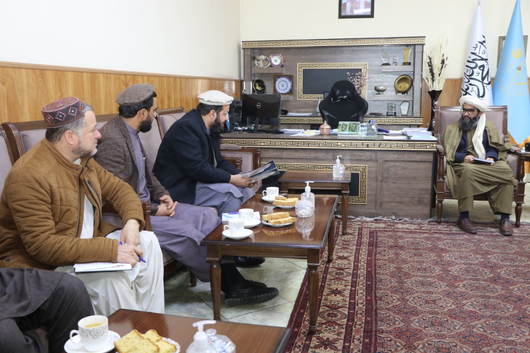 معین علمی وزارت تحصیلات عالی با مشاور امور دینی سفارت ترکیه در کابل دیدار و روی منظوری سند اعتباردهی مجله علمی « دیوان» از سوی وزارت تحصیلات عالی بحث و گفتگو نمودند.